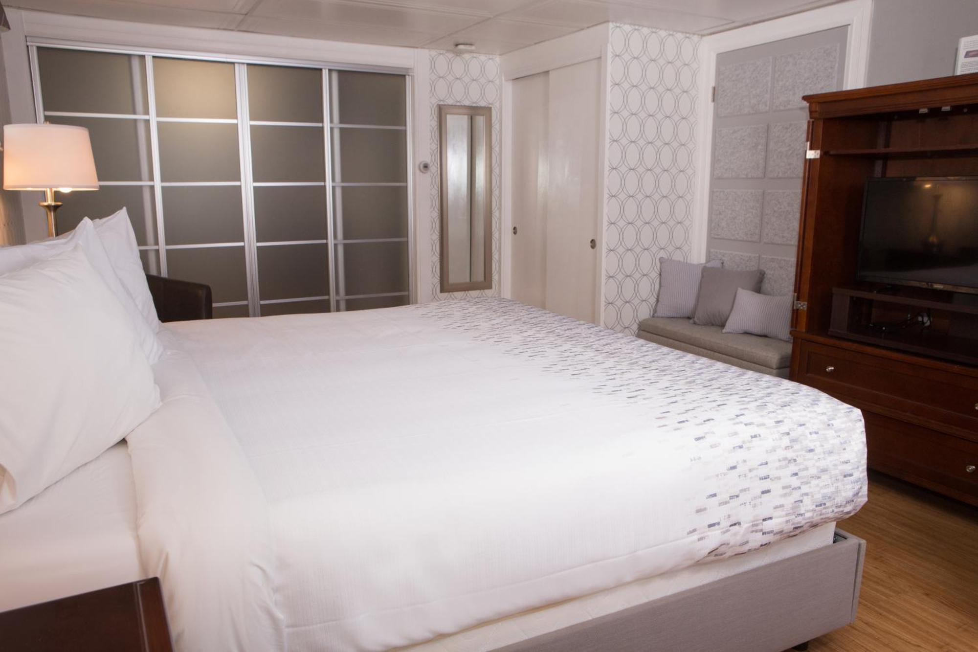 Knotty Pine Motel Bennington Eksteriør bilde